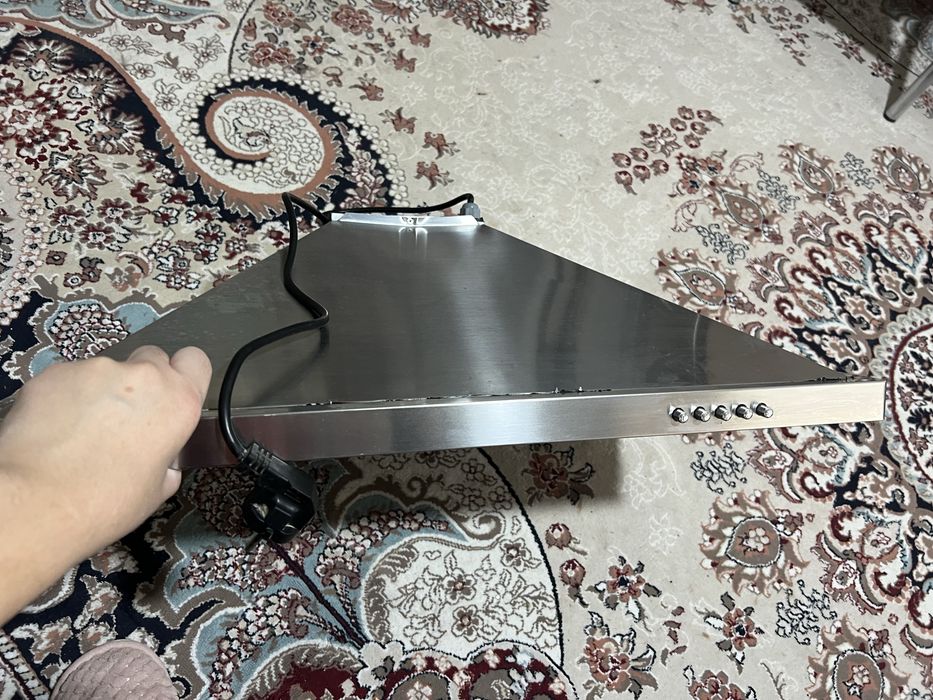 Новая вытяжка Dauscher