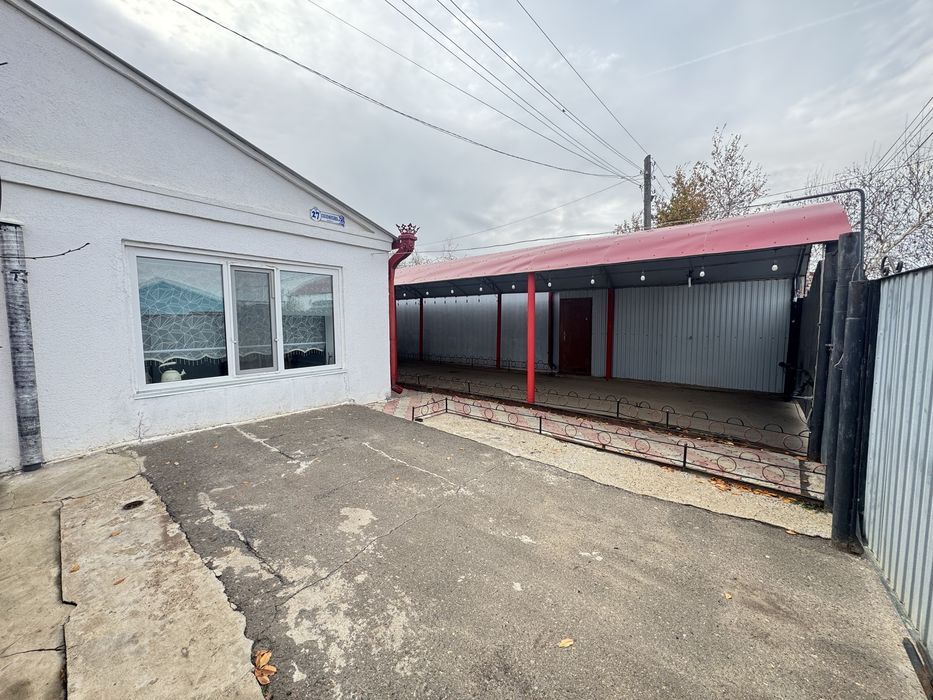 Продам Дом с отдельным Магазином