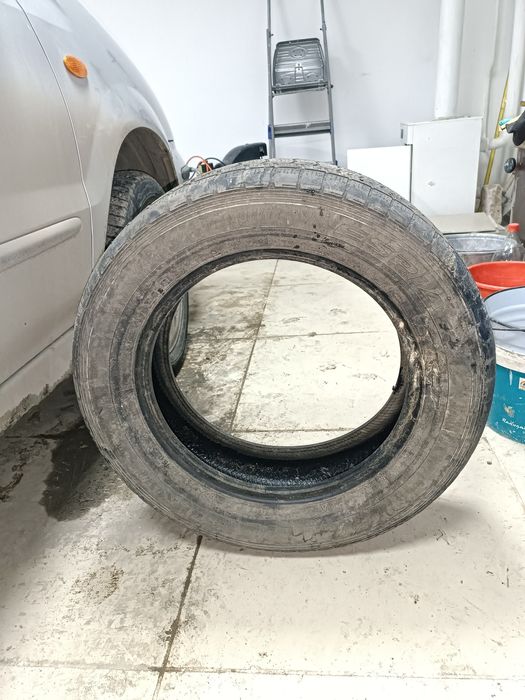 Продам шина липучка р 16