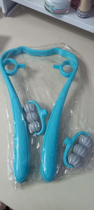 Продам Массажёр для шеи