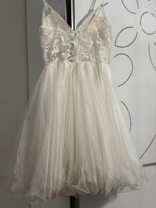 Дамска официална рокля