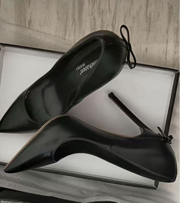 Вечерный черный туфли