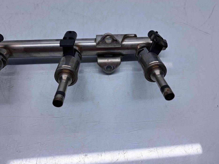 Rampa injectoare  AUDI Q3 (8UB) [Fabr 2011-2018] 04E133320D 1.4 TSI CZ