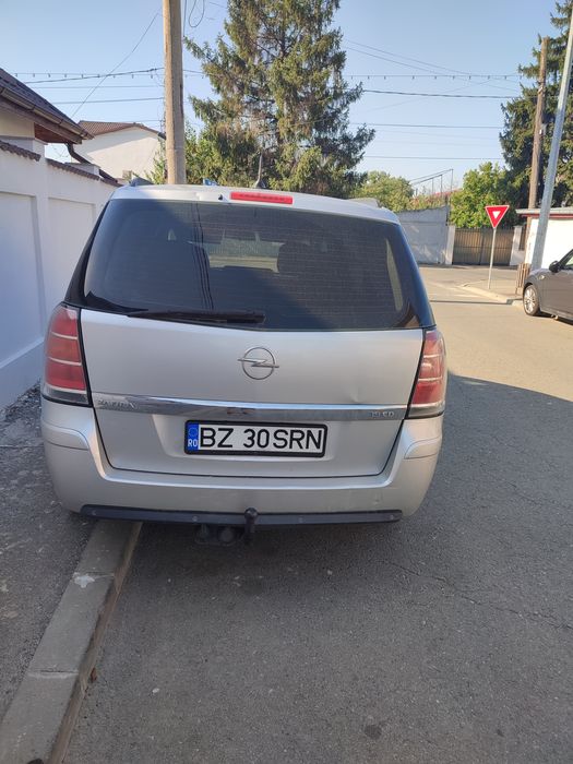 Opel Zafira b 2007