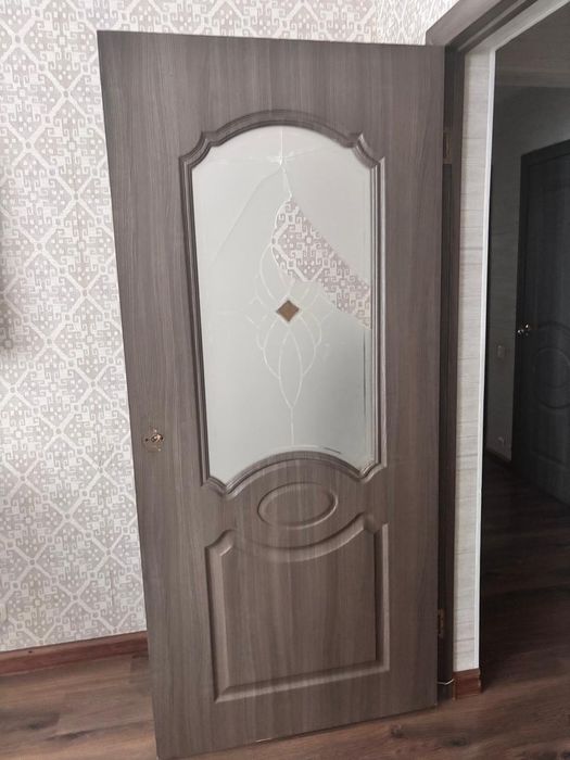 Продам межкомнатные двери