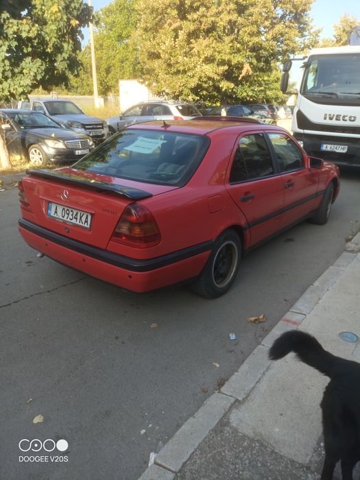 Мерцедес Бенц W202