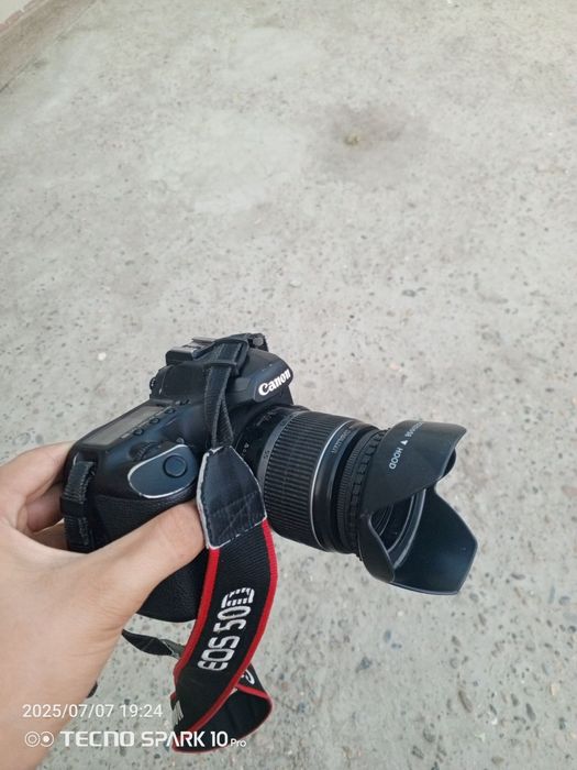 Fotoaparat foto aparat фото апарат canon50D sotiladi