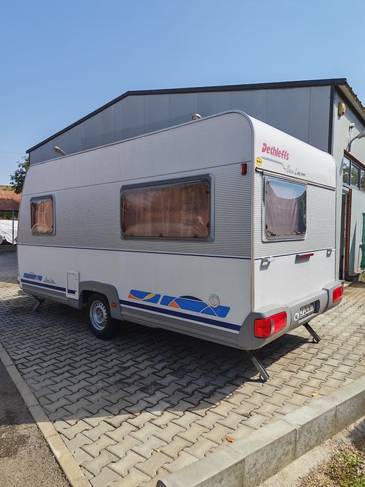 Vând rulotă turistică Dethleffs 440 an fabricație 2000