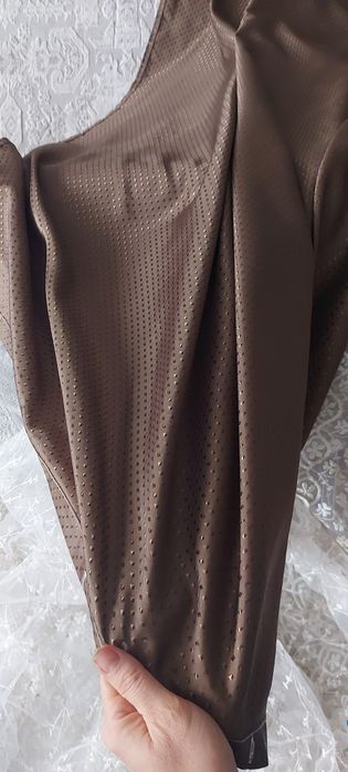 Продам штору в ванну