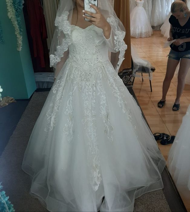 Продам свадебное платье