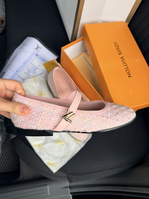 Продаются балетки louis vuitton в 36 размере