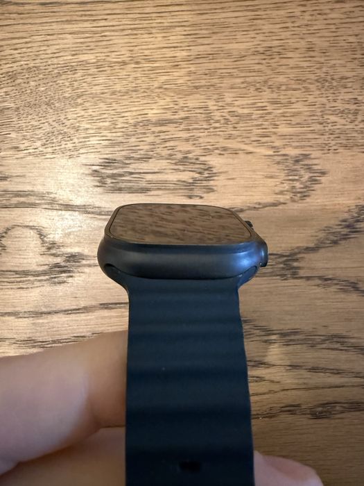 Apple Watch Ultra 2 Black Titanium Cellular