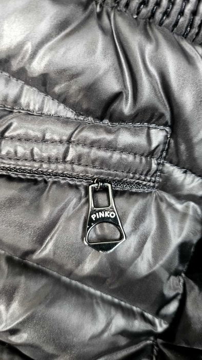 Pinko S/M оригинално с пух ново