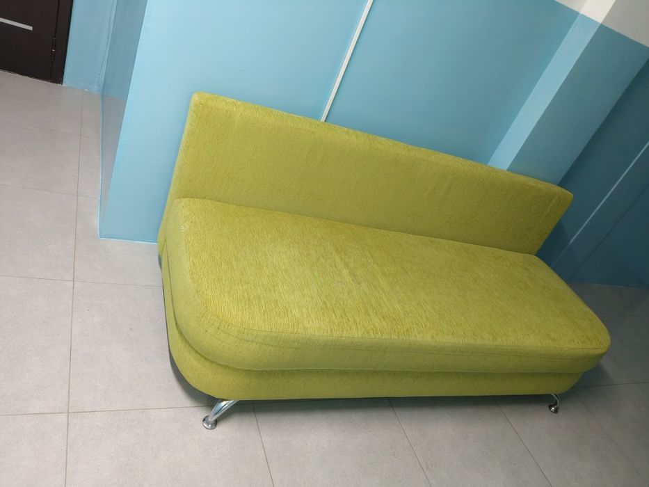 Срочно продам диван тахта