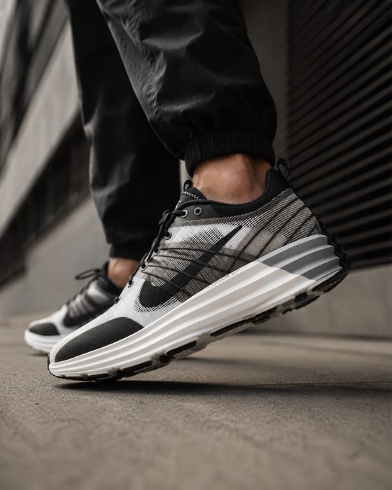 Nike Lunar Roam Oreo