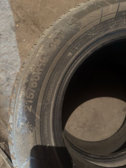 Продам 2 шины зимние