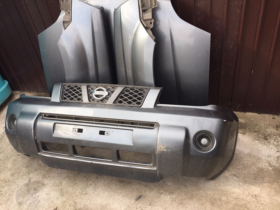 Bara Fata Captota Faruri Aripii Nissan Xtrail pret 2500 lei