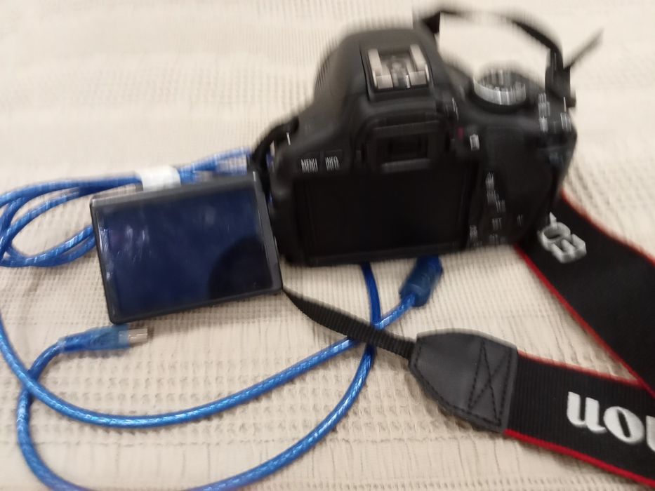 Фотоаппарат canon 600d