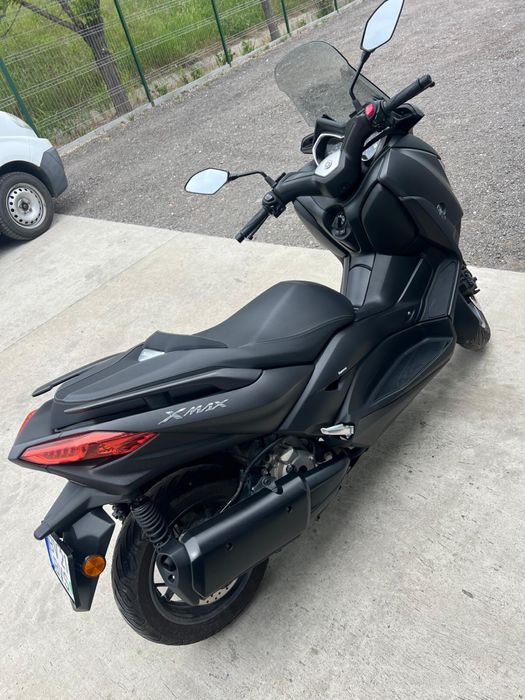 YAMAHA X-MAX 300 2021