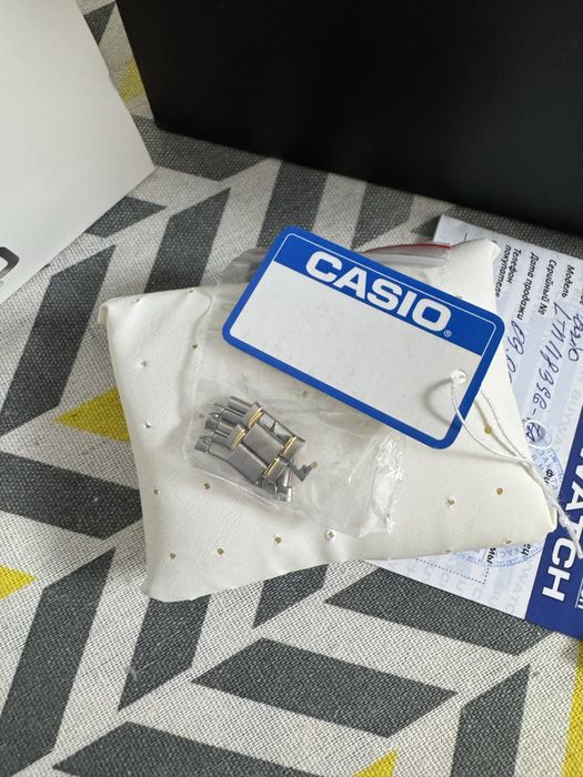 Женские часы CASIO