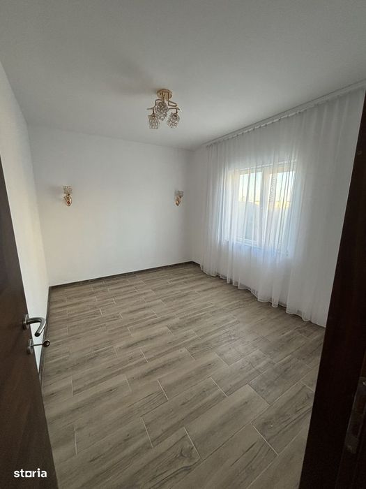 Casă cu 2 camere, Navodari