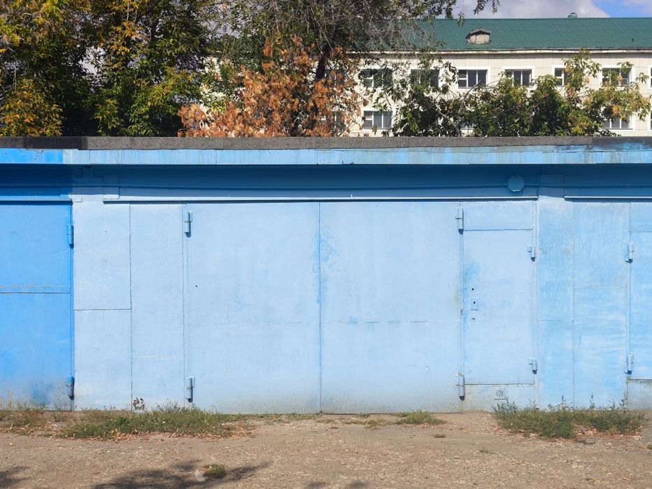 Гараж капитальный продам