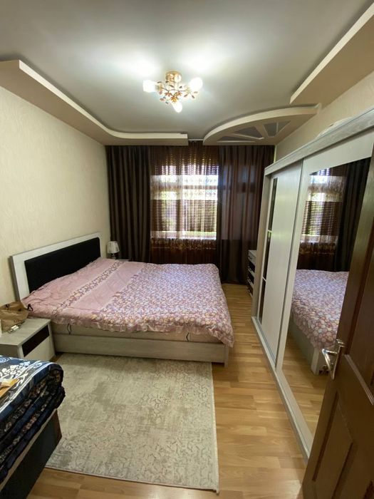 Метро М.Улугбек 3-х комнатная ЧИЛОНЗОР-2 квартал (мебель и  техника)