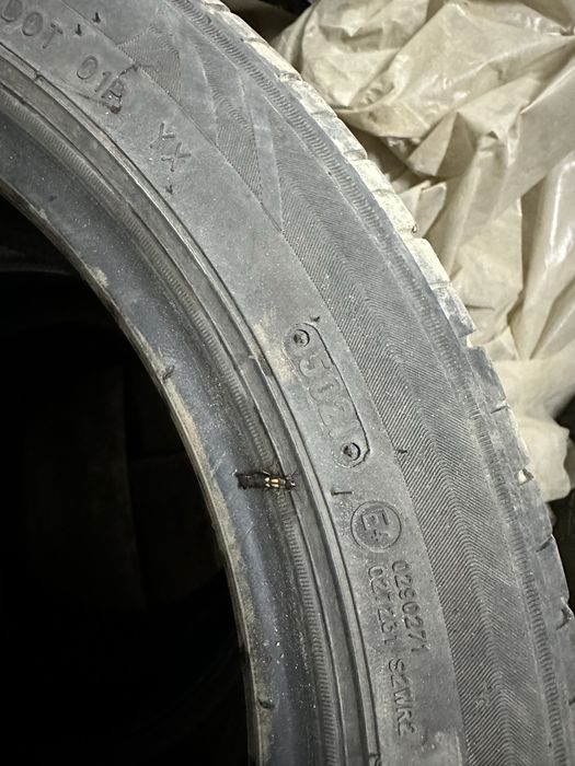 Шины 235/45/18 летние