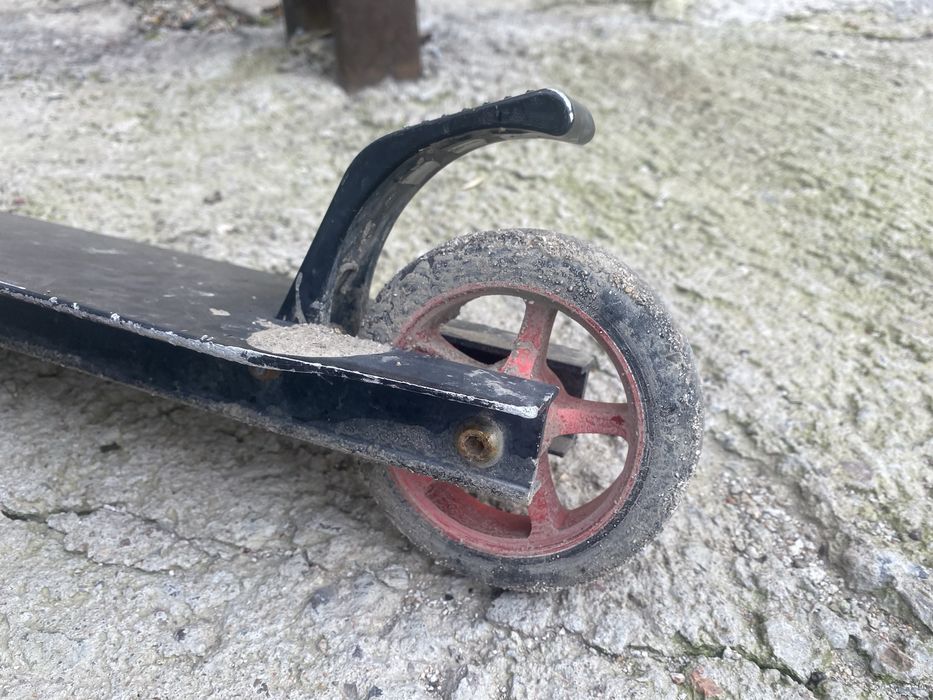 Продам самокат бу цена предложыте сами