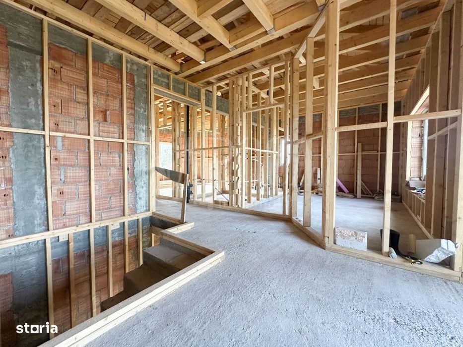 Casa 5 camere de vanzare in Feleacu