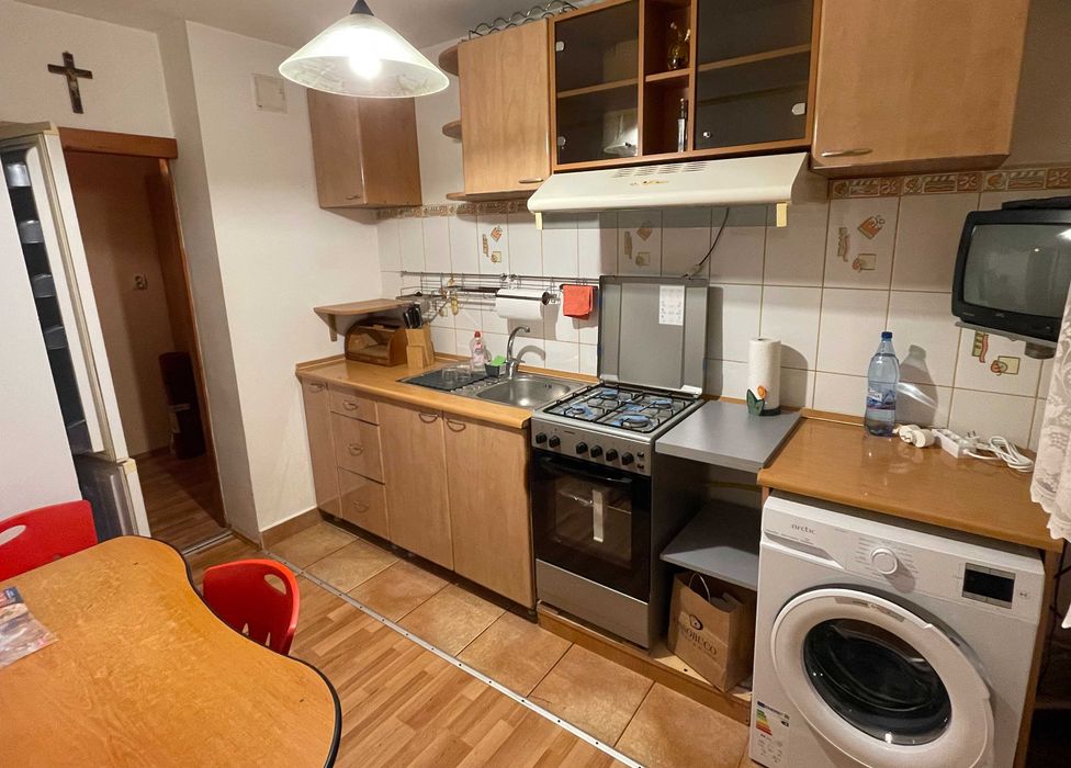 inchiriere apartament 2 camere, utilat, etaj1, 50mp