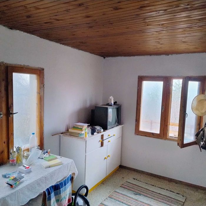 Къща с гледка към Дунава вилна зона 9 км град Русе