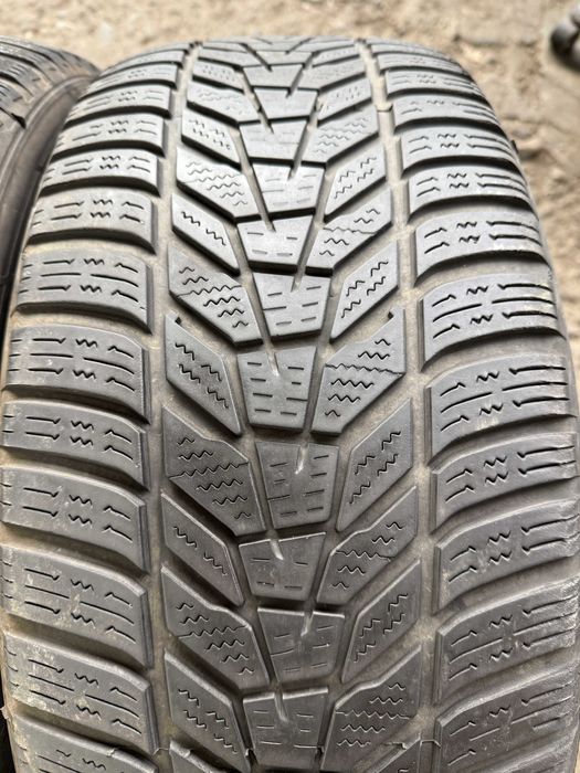 2x Anvelope Iarna 235/55 r17 M+S - Hankook Winter I Cept Evo 3