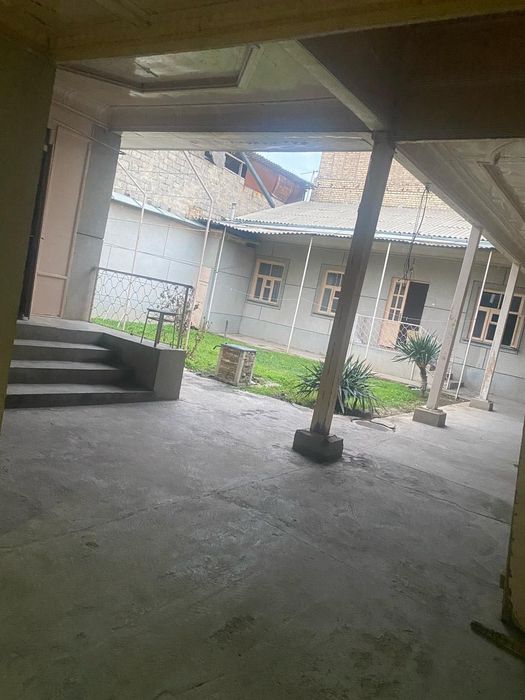 Uchastka 7 xona arenda