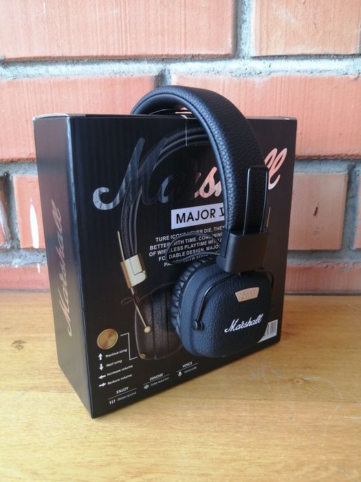 Продам наушники Маршалл 5