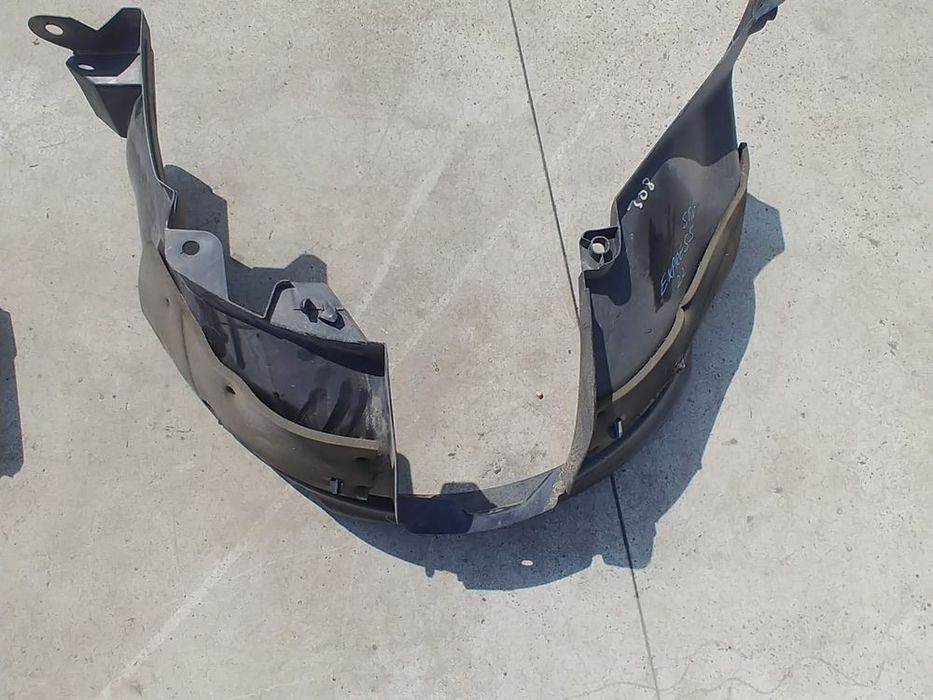 carenaj roata stanga  fata  renault express 2022  638415508r