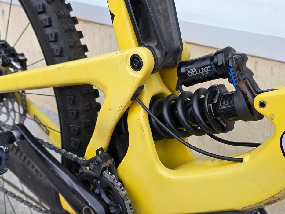 Santa Cruz Megatower L cascade link