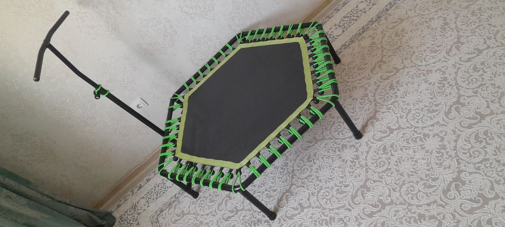 Продаю батут до 120 кг