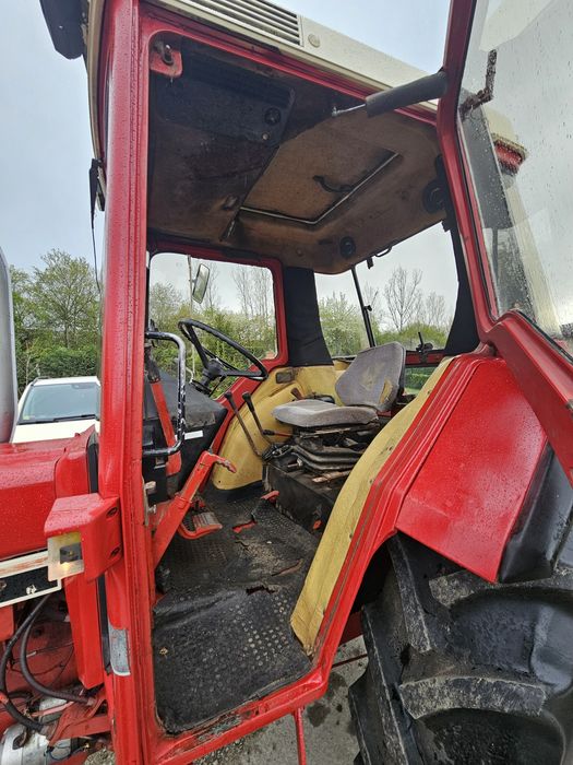 Tractor CASE International 745 XL