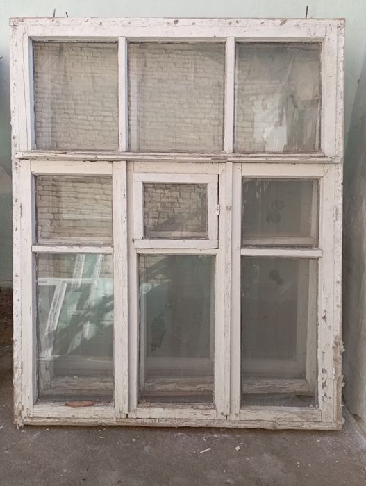 Эшик ва ром сотилади!!!