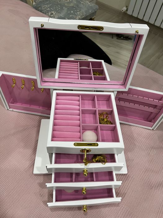 Продается шкатулка