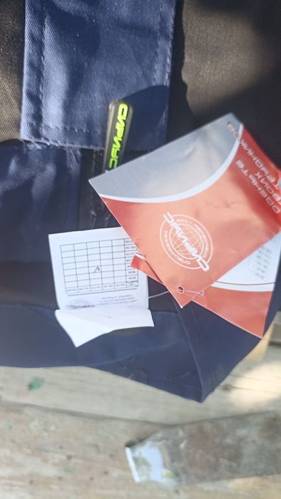 Спецовкий одежда ботинкий дождевик  жилеты