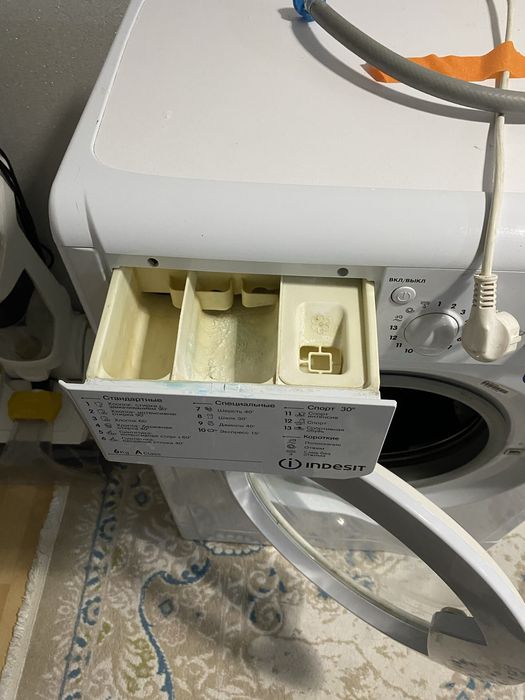Стиральная машина индезит