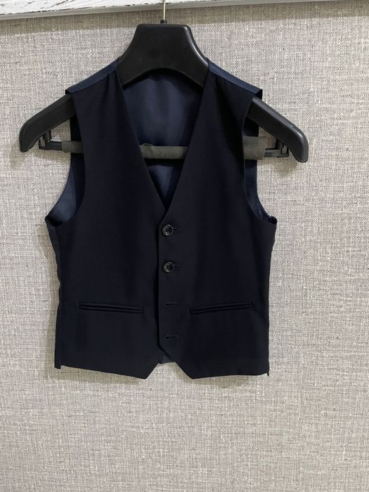 Продам пиджаки для мальчика