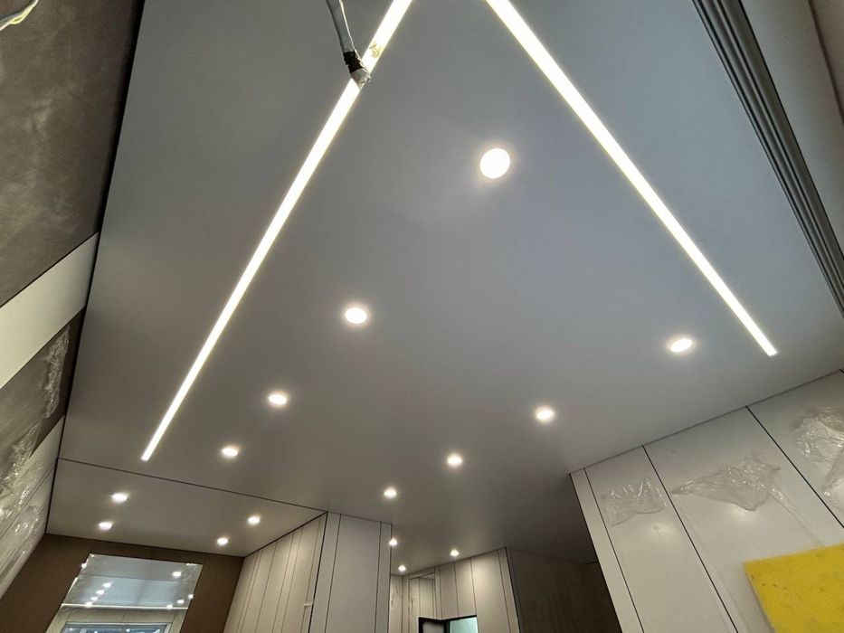 Натяжные потолки с выгодой