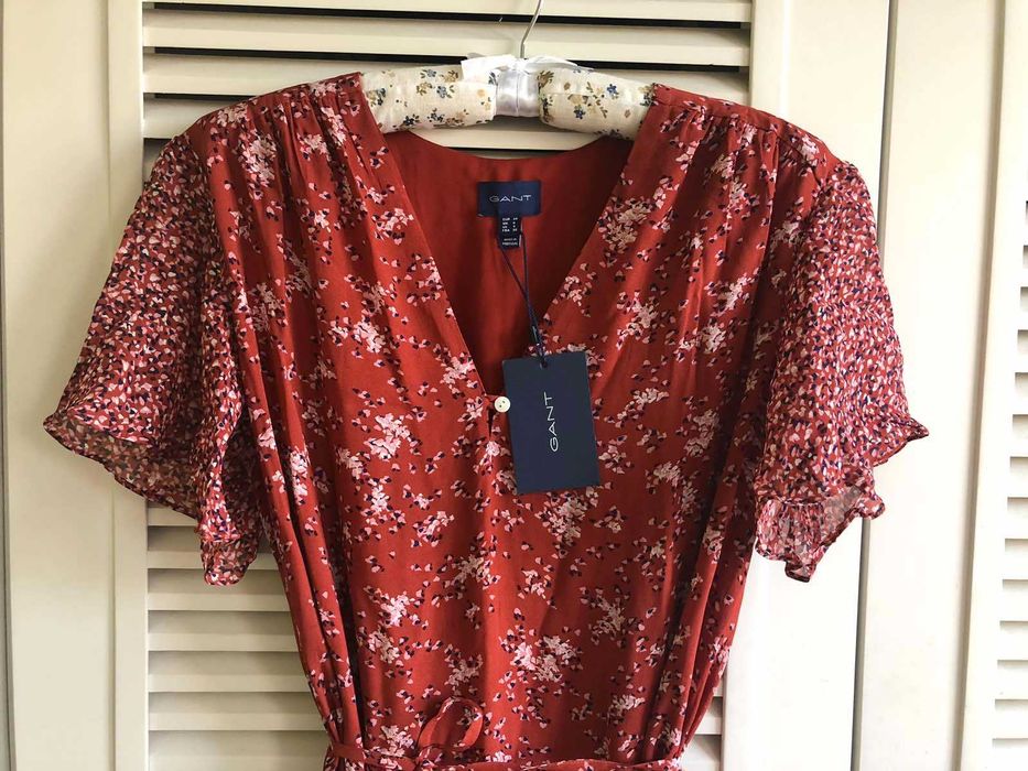 НОВА дълга рокля от шифон на Gant, размер 34