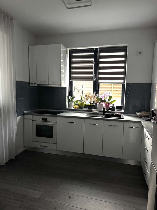 Vand mobila de bucatarie second hand