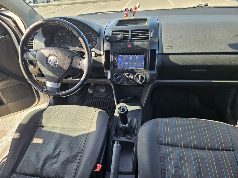 Volkswagen Polo ,an 2009 ,  1.2 l , 70 cp , 217000 km