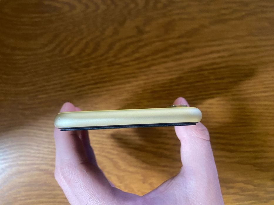 Vând sau schimb iPhone XR 128GB