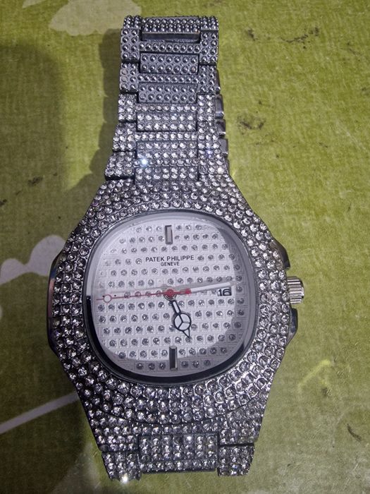 Vînd urgent Ceas Patek Philippe